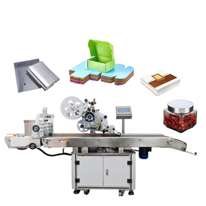 Etikettiermaschine f&uuml;r flache Oberfl&auml;chen